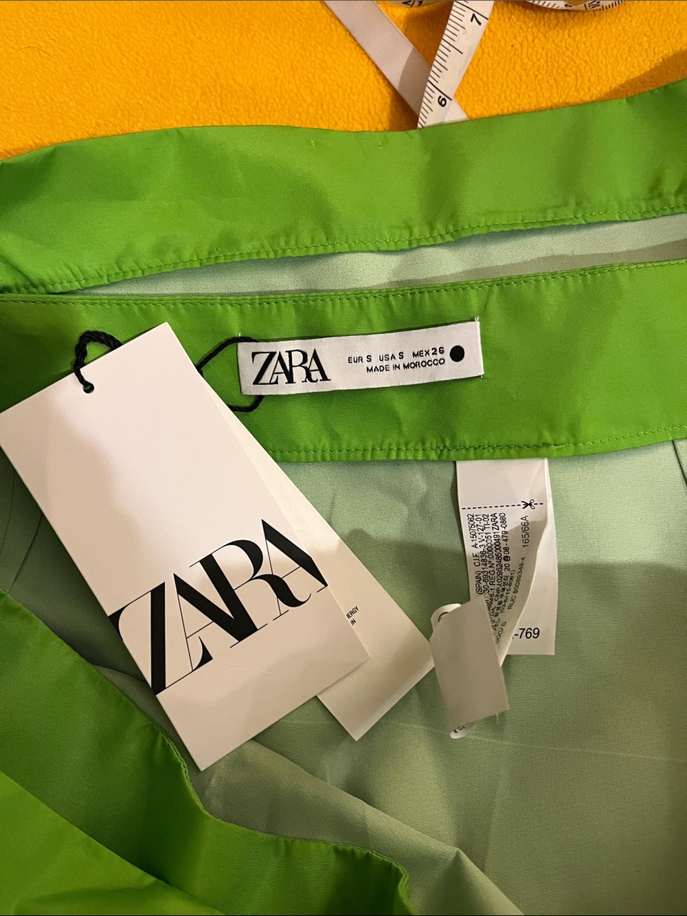 ZARA Limited Edition 2-piece set strapless bubble top, draped mini skirt Green S - Picture 9 of 13